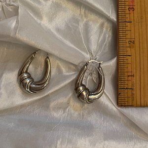 Vintage silver dangling earrings